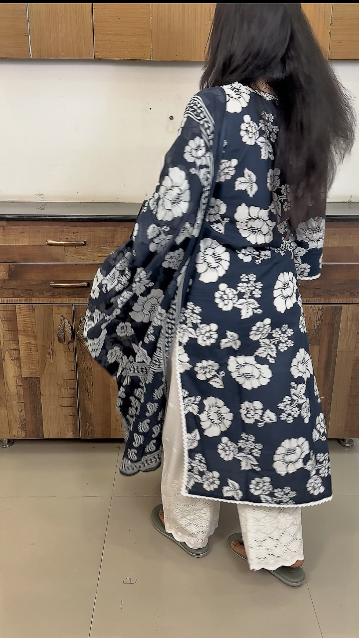 Noor Indigo Bloom Kurta Suit Set
