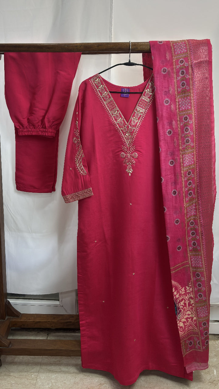 Sinduri Empress Kurta Suit Set