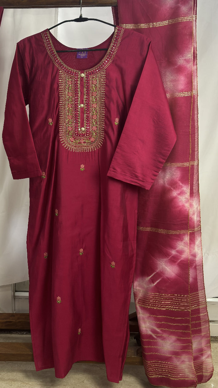 Dark Rose Pink Kurta Set with Tie & Dye chiffon dupatta 
