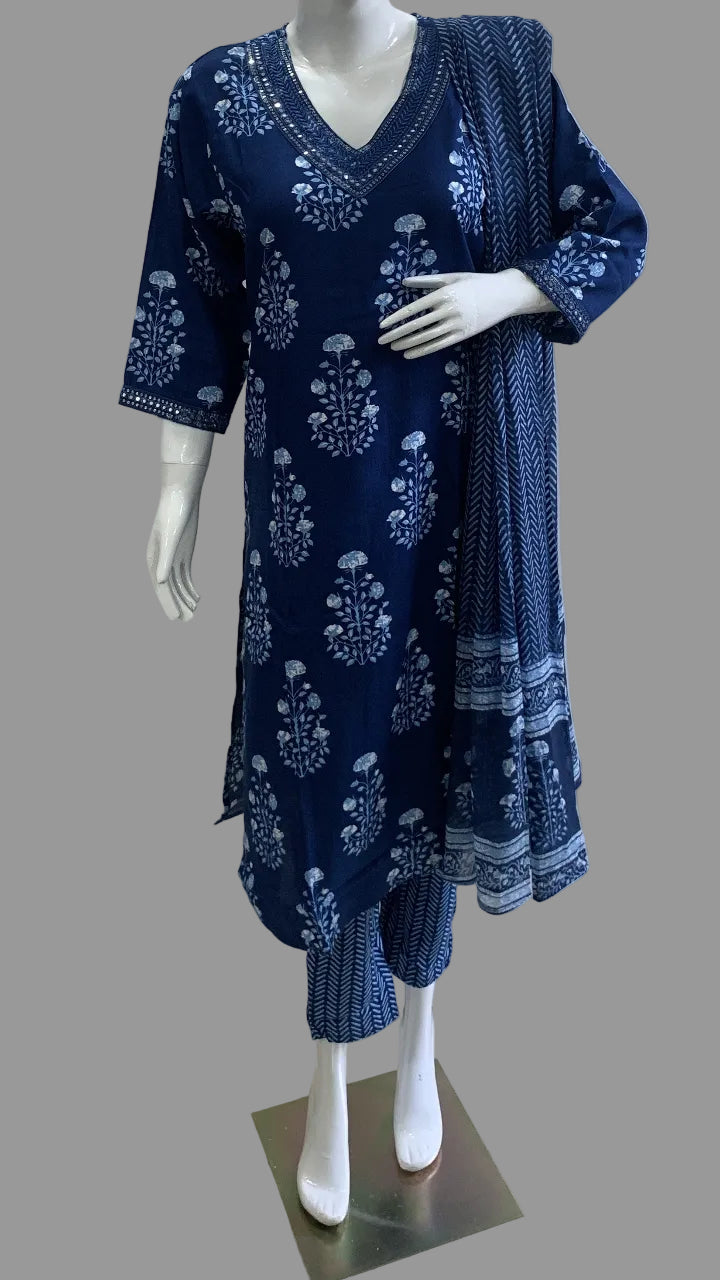 Neelam Mystique Kurta Suit Set