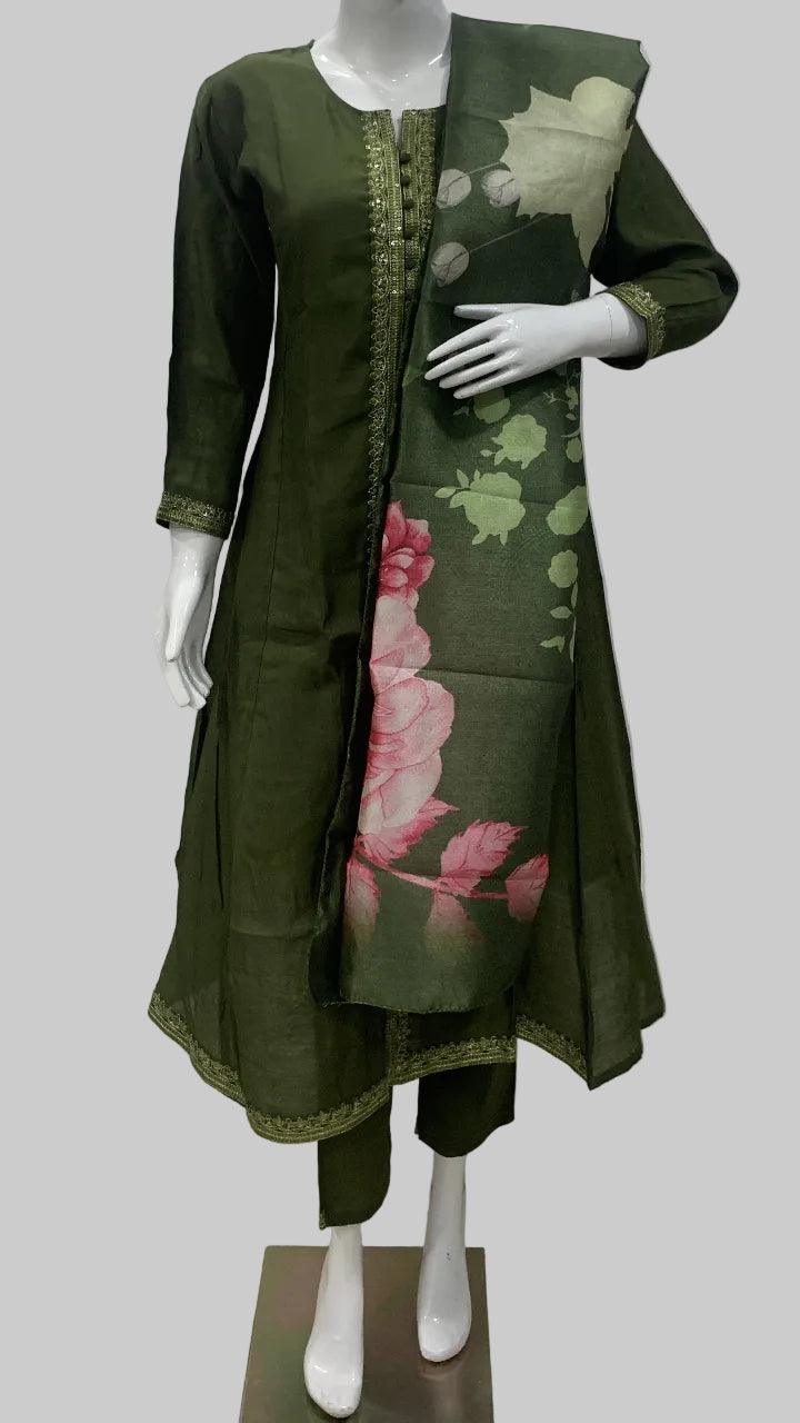 Panna Splendor Anarkali Suit Set