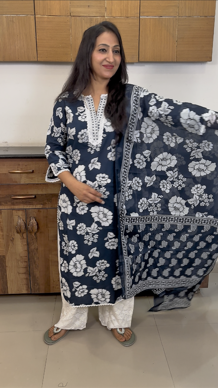 Noor Indigo Bloom Kurta Suit Set
